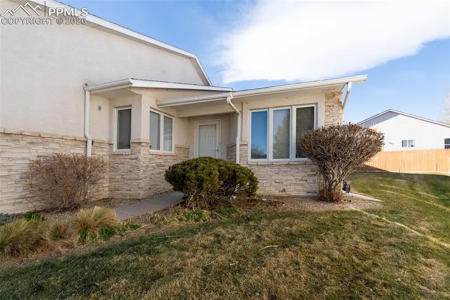 20 Kingsboro Way #C, Pueblo, CO 81005 - #3