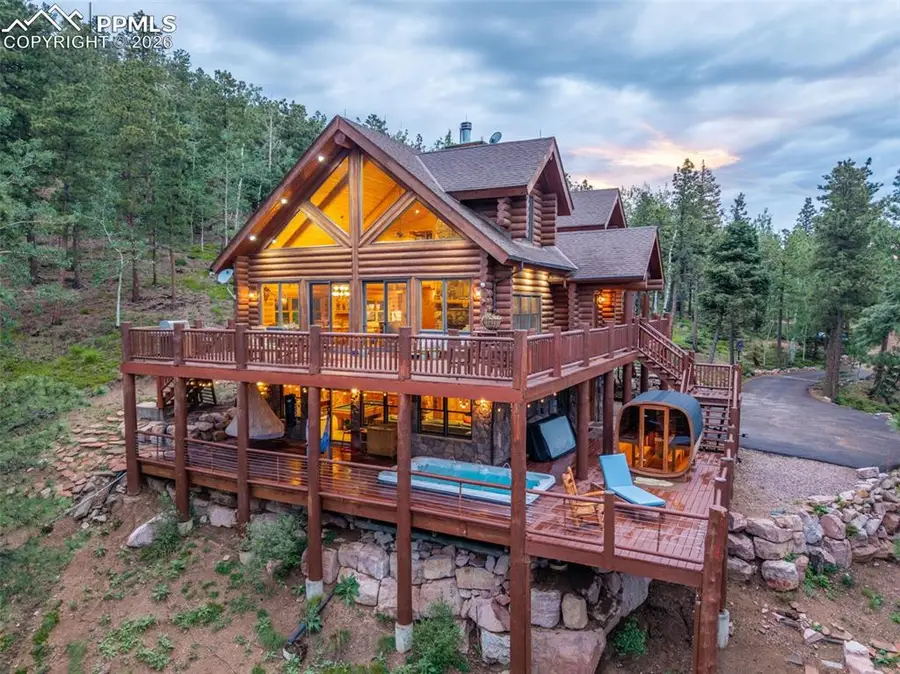 6060 Big Horn Road, Manitou Springs, CO 80829 - #2