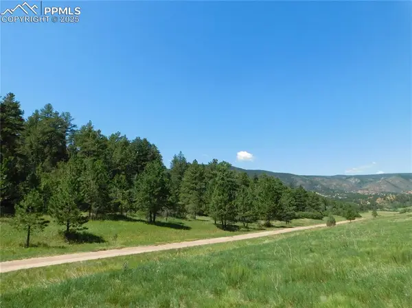 4668 Comanche Drive, Larkspur, CO 80118