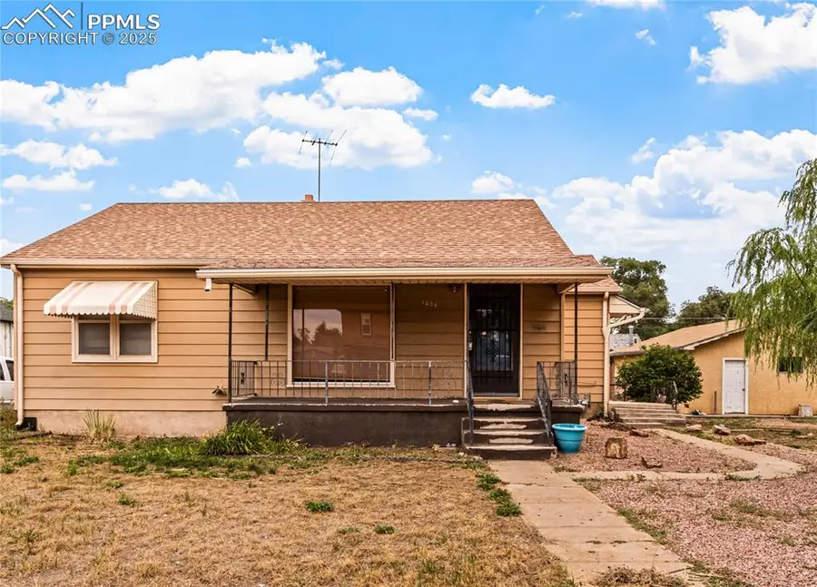 1208 Lake Avenue, Pueblo, CO 81004 - #2