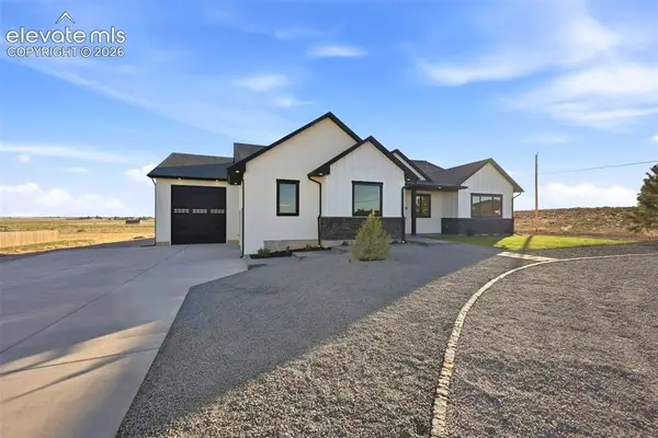 1237 N Challenger Place, Pueblo West, CO 81007