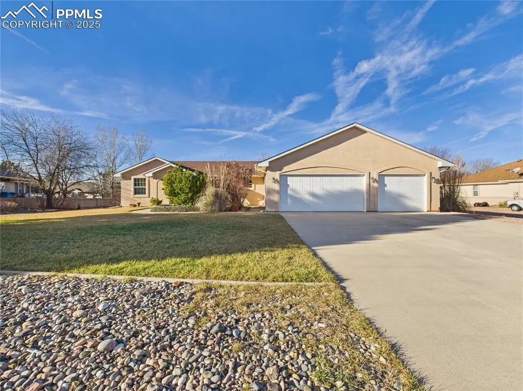 331 S Nicklaus Drive, Pueblo West, CO 81007 - Image #1