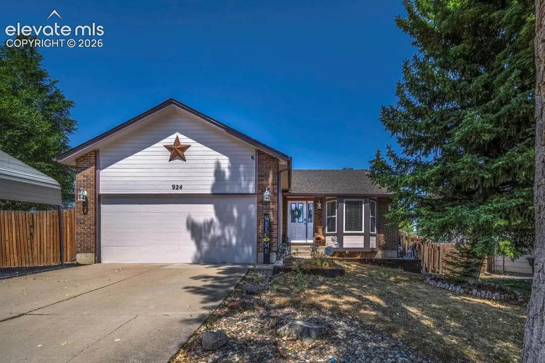 924 White Stone Way, Fountain, CO 80817 - #1