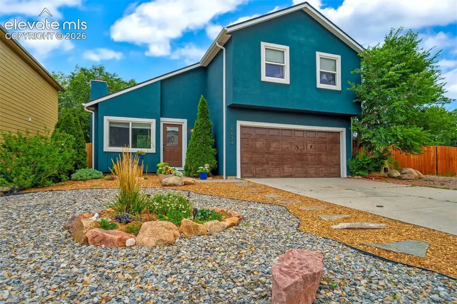 6634 Chantilly Place, Colorado Springs, CO 80922 - #2