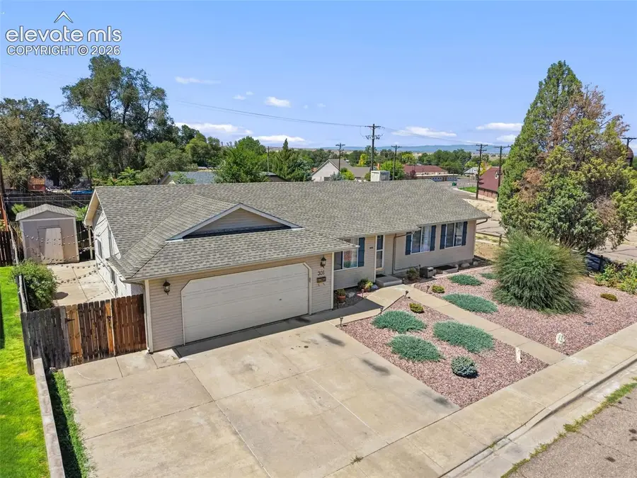 305 Alma Avenue, Pueblo, CO 81004 - #2