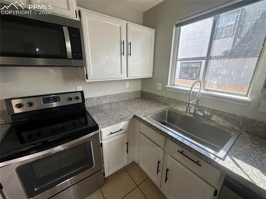 9320 Hazy Morning Drive, Colorado Springs, CO 80925 - Image #3