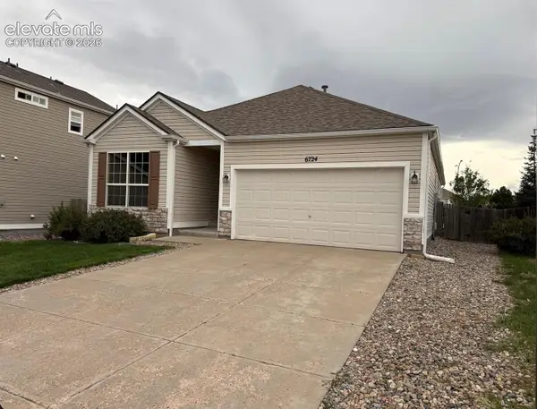6724 Harvey Lane, Colorado Springs, CO 80923