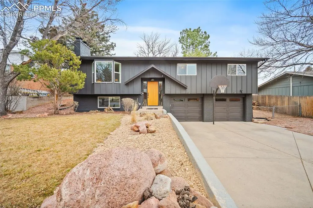 1009 Panorama Drive, Colorado Springs, CO 80904 - #1