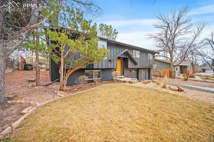 1009 Panorama Drive, Colorado Springs, CO 80904 - #2