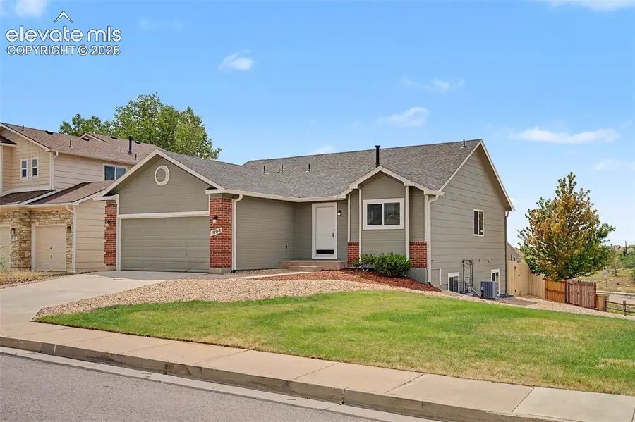1005 Scarlet Oak Drive, Colorado Springs, CO 80906 - #3