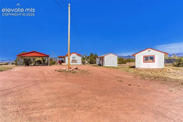 325 5th Street, Penrose, CO 81240