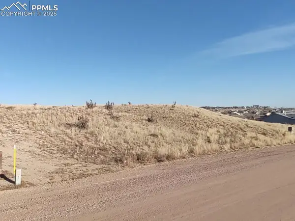 526 S Chimazo Drive, Pueblo West, CO 81007