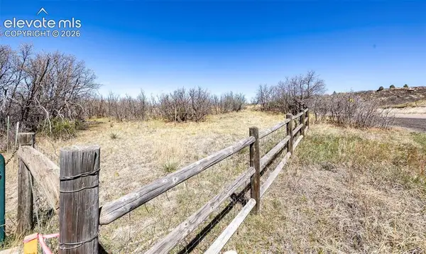 1701 N Rocky View Road, Castle Rock, CO 80108