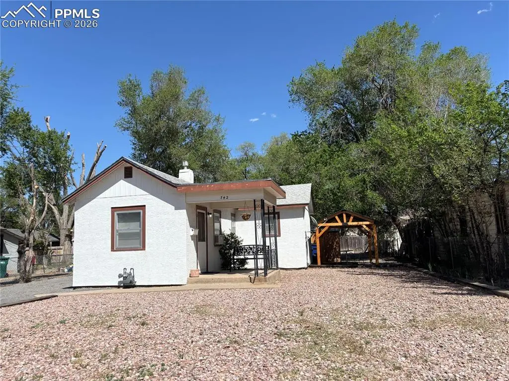 742 Belmont Avenue, Pueblo, CO 81004 - #1