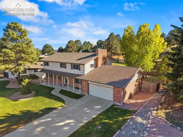 135 Fox Hill Lane, Colorado Springs, CO 80919