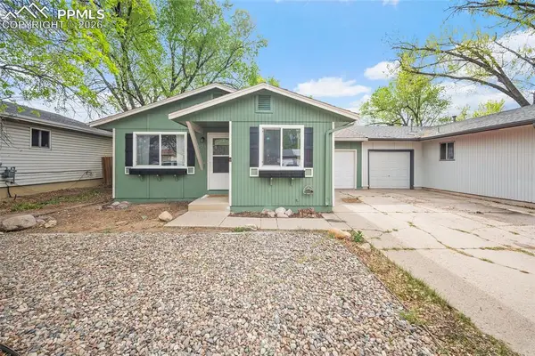 1823 Saratoga Drive, Colorado Springs, CO 80910