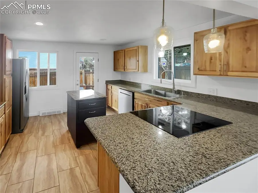 3706 N Chestnut Street, Colorado Springs, CO 80907 - Image #2