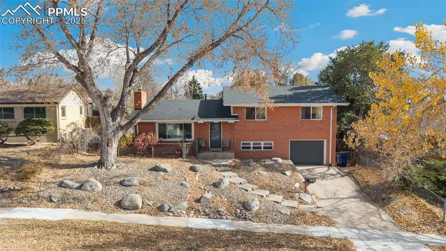2207 Mcarthur Avenue, Colorado Springs, CO 80909 - Image #3