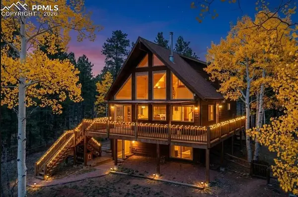 595 Bird Point Road, Florissant, CO 80816