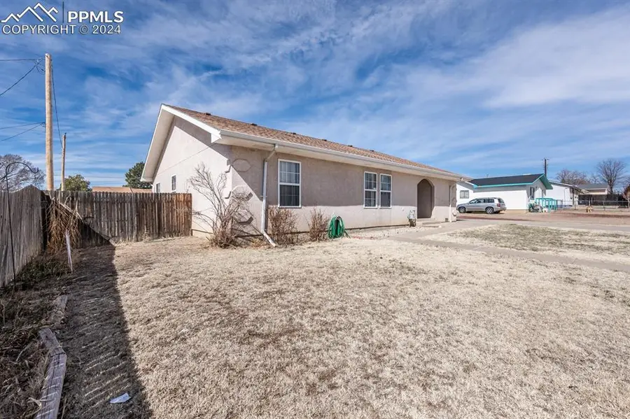 1209 Beaumont Avenue, Pueblo, CO 81001 - #2