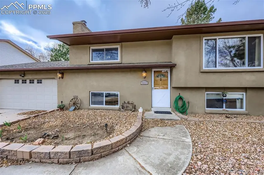 3219 Red Onion Circle, Colorado Springs, CO 80918 - Image #2