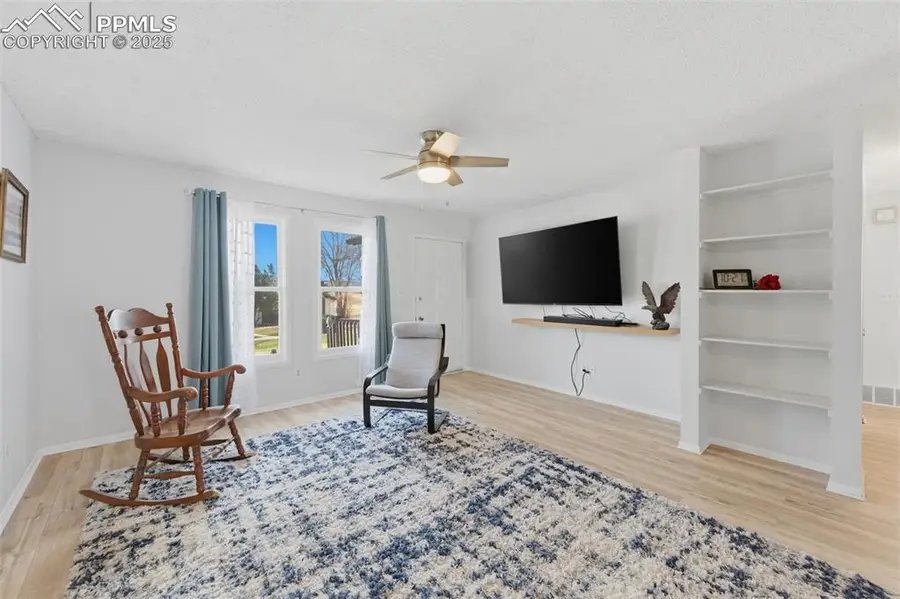 3303 Valley Hi Avenue #B, Colorado Springs, CO 80910 - Image #3