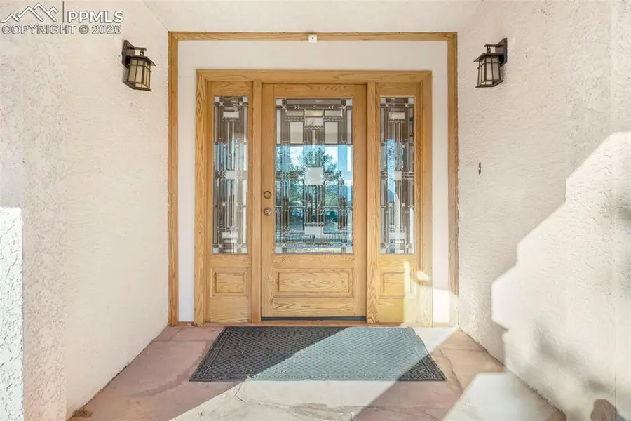 629 Arnold Lane, Colorado Springs, CO 80904 - #2