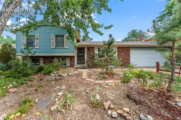 2591 S Eagle Circle, Aurora, CO 80014