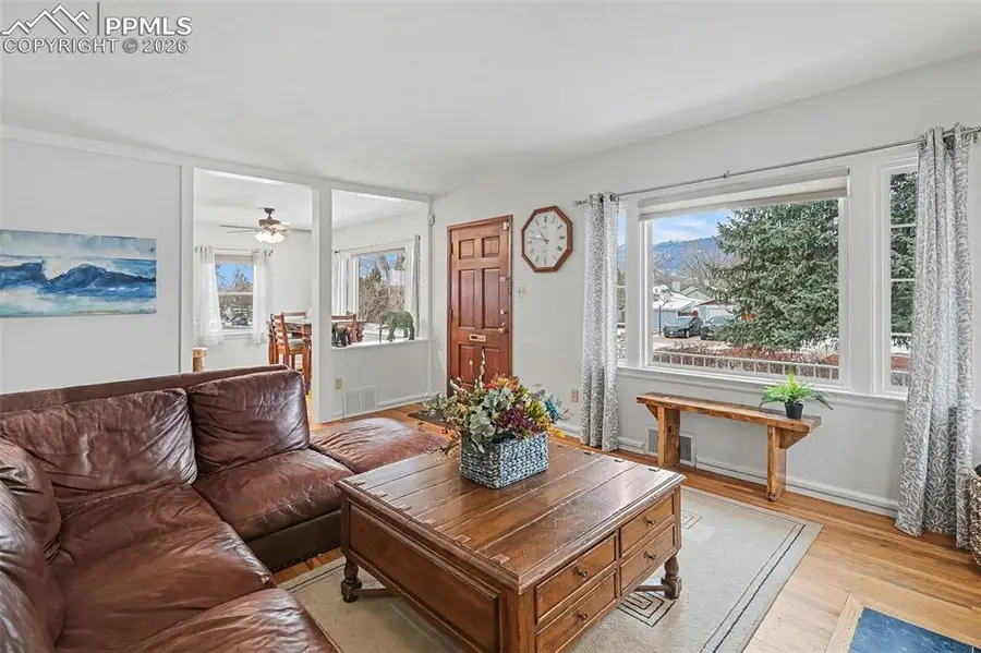 811 Farragut Avenue, Colorado Springs, CO 80909 - Image #3