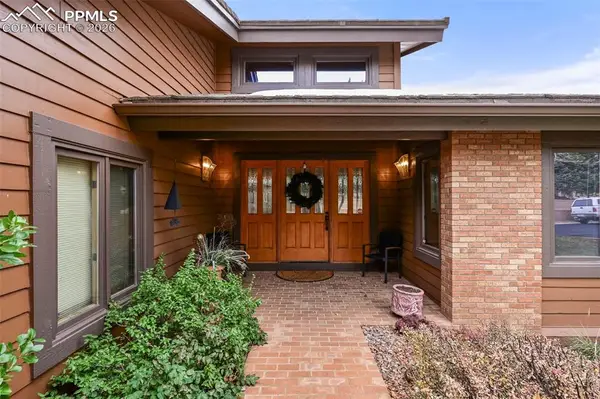 1536 Smoochers Circle, Colorado Springs, CO 80904