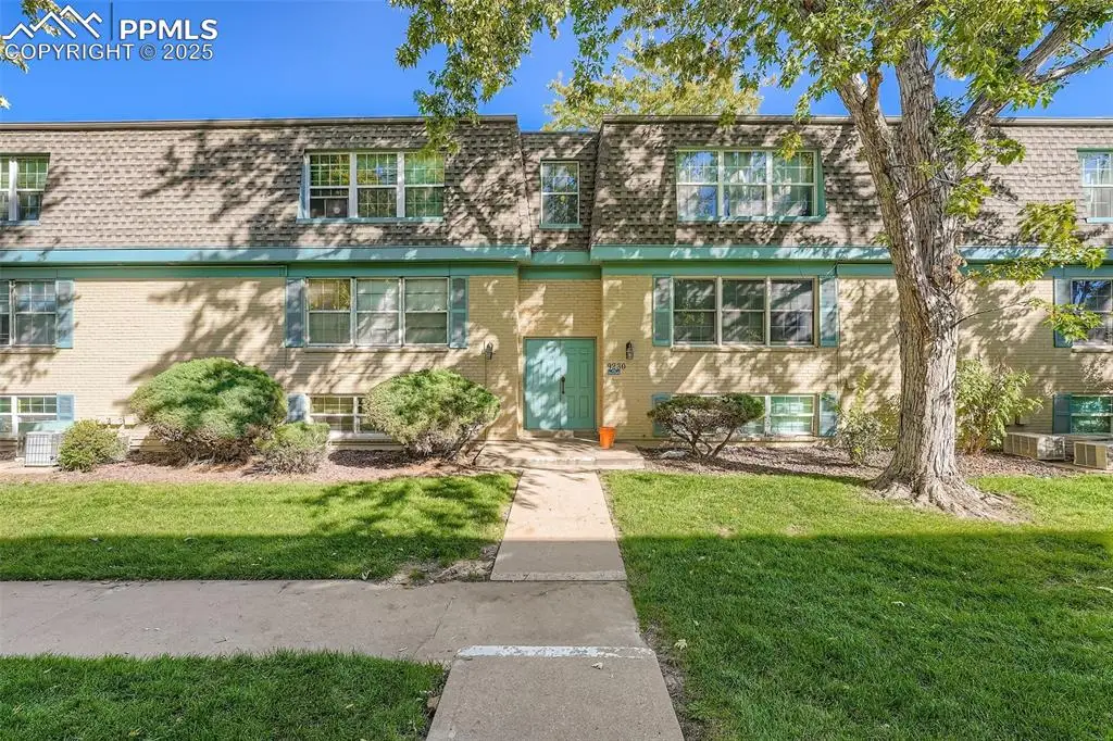 9230 E Girard Avenue #7, Denver, CO 80231 - Image #1