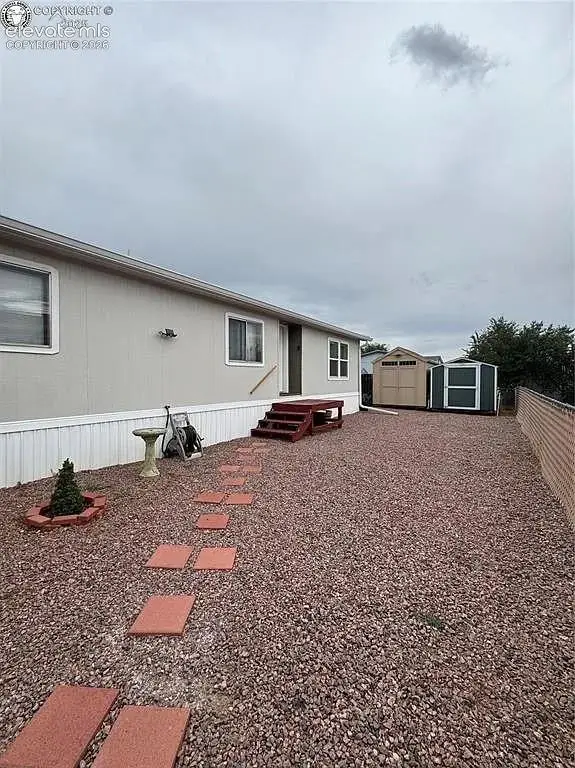 804 N Raynolds Avenue, Canon City, CO 81212