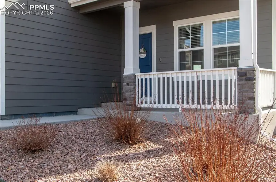 5927 Mumford Drive, Colorado Springs, CO 80925 - #3