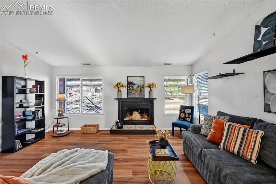 480 W Rockrimmon Boulevard #B, Colorado Springs, CO 80919 - Image #3