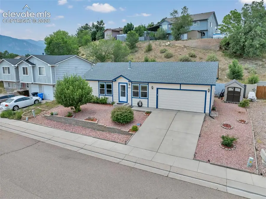 562 S Kearney Avenue, Colorado Springs, CO 80906 - #3