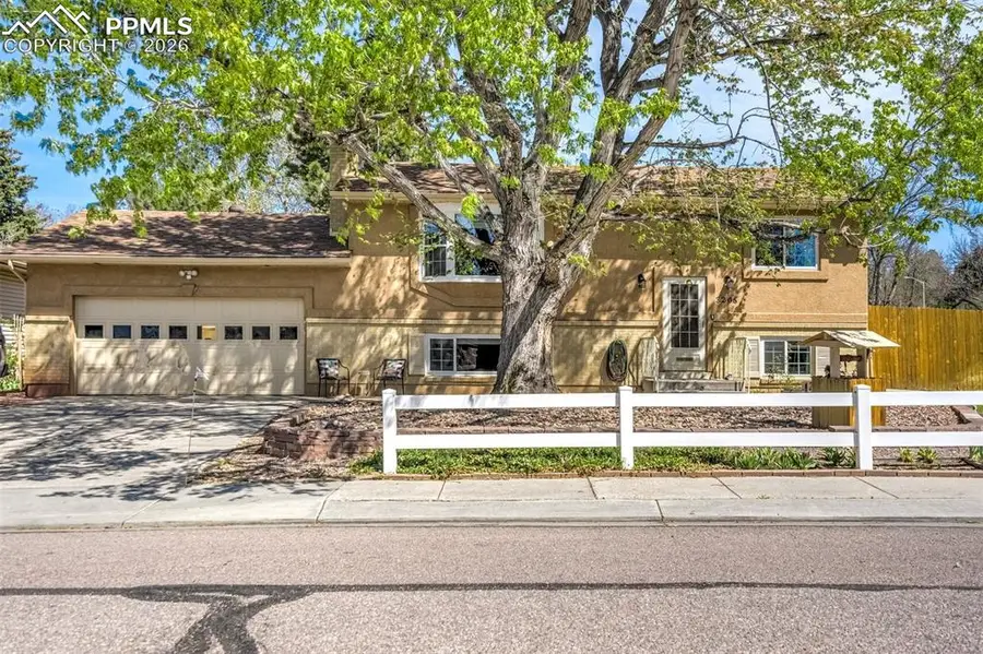 3205 Raindrop Drive, Colorado Springs, CO 80917 - #2