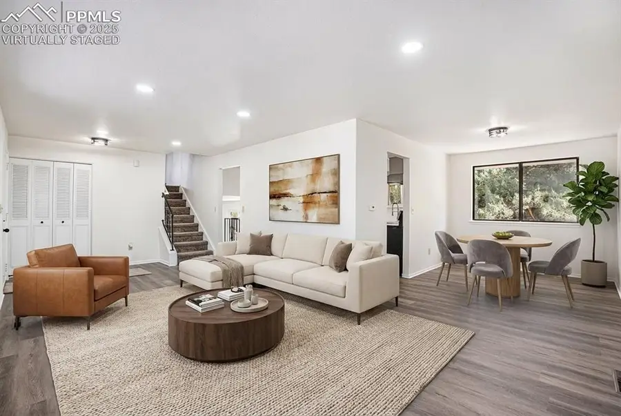 6075 Castlewood Lane, Colorado Springs, CO 80918 - Image #3