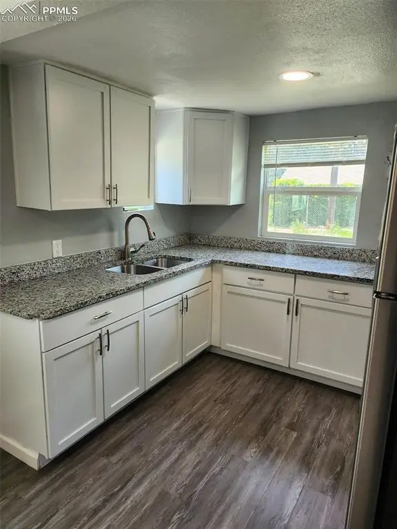 1012 Iowa Avenue, Colorado Springs, CO 80909