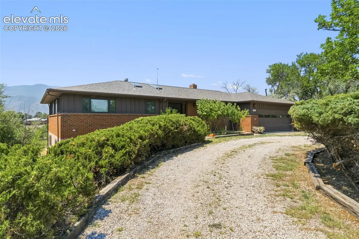 2260 Mesa Road, Colorado Springs, CO 80904 - #1