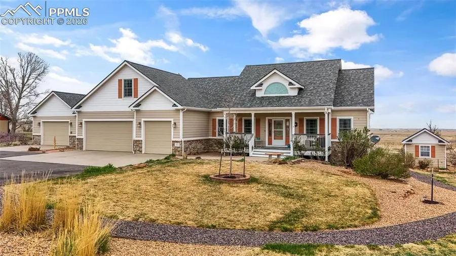 979 Pinehurst Court, Bennett, CO 80102 - #2