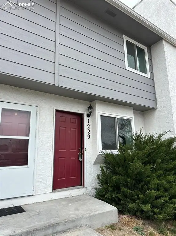 1229 Soaring Eagle Drive, Colorado Springs, CO 80915