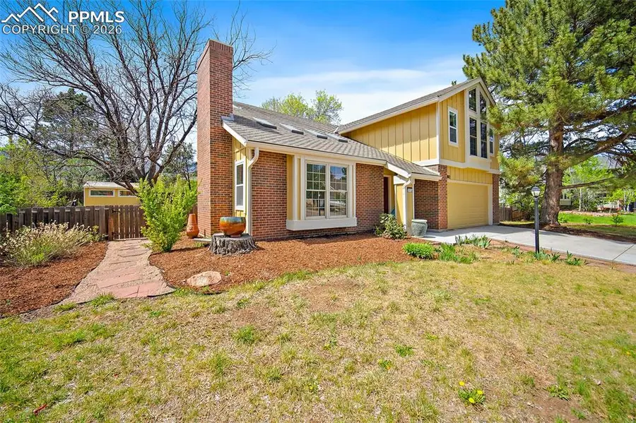 3012 E Springlake Circle, Colorado Springs, CO 80906 - #3