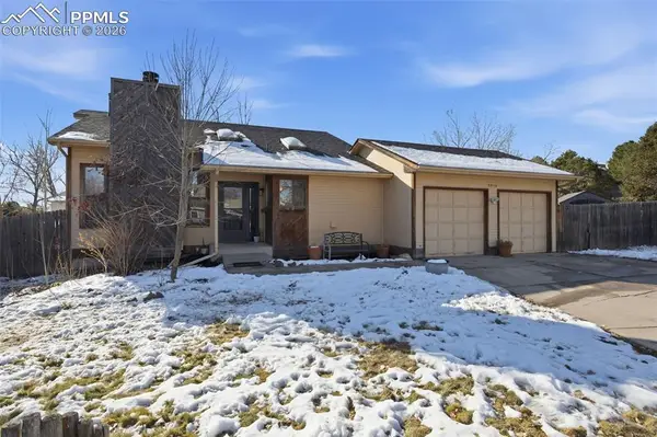 5216 Pony Creek Circle, Colorado Springs, CO 80919