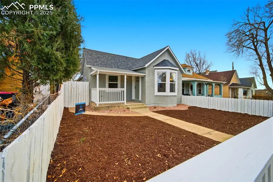 907 S Cascade Avenue, Colorado Springs, CO 80903 - #2