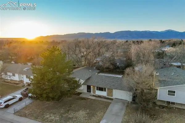 7240 Sullivan Circle, Colorado Springs, CO 80911