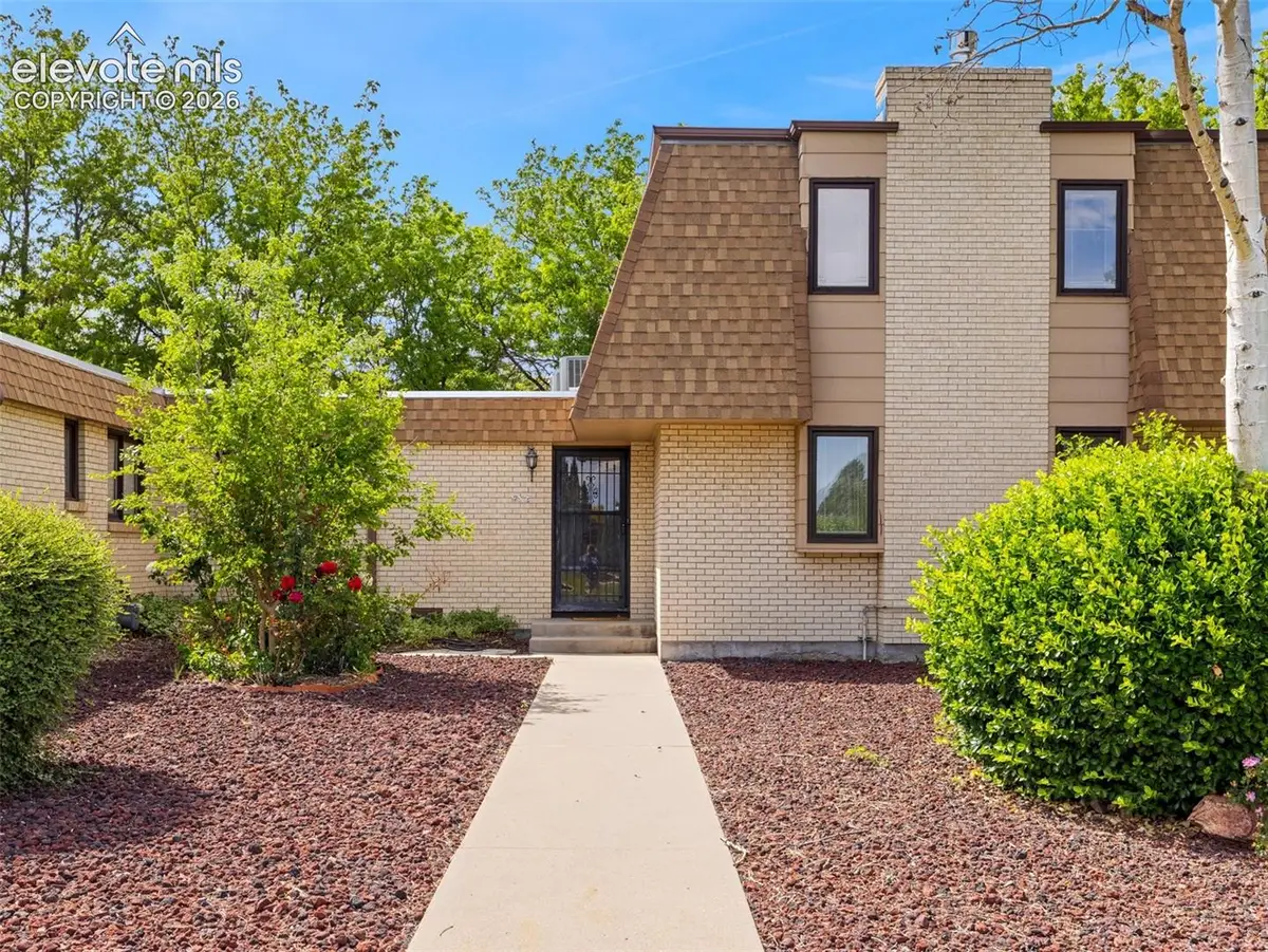 48 Regency Boulevard #E, Pueblo, CO 81005 - #1