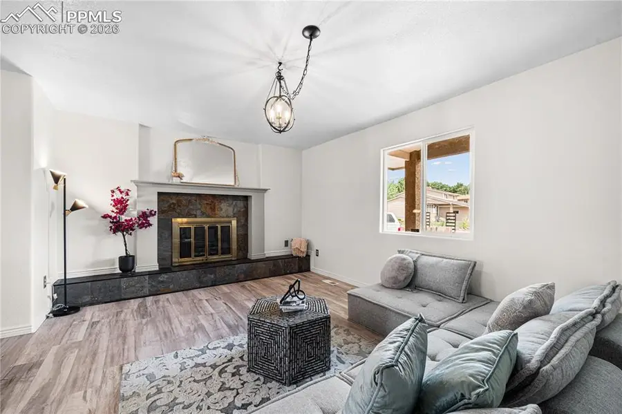 911 Candytuft Boulevard, Pueblo, CO 81001 - #2