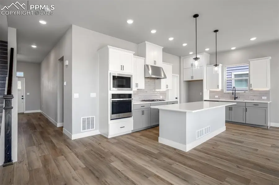 4435 Peak Crest View, Colorado Springs, CO 80918 - #2