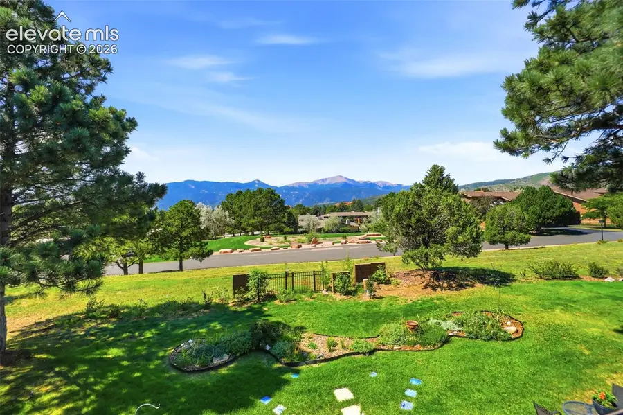 1060 Hill Circle, Colorado Springs, CO 80904 - #2
