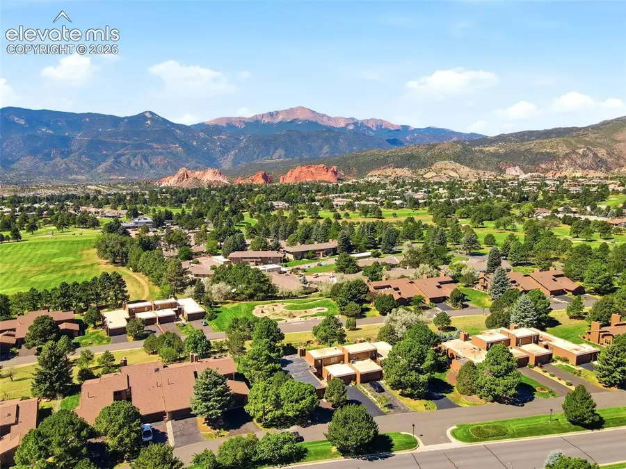 1060 Hill Circle, Colorado Springs, CO 80904 - #3